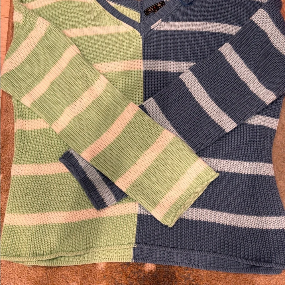 Peace Double V Sweater Striped V-Neck Sweater - Blue and Green Size M - Picture 6 of 6
